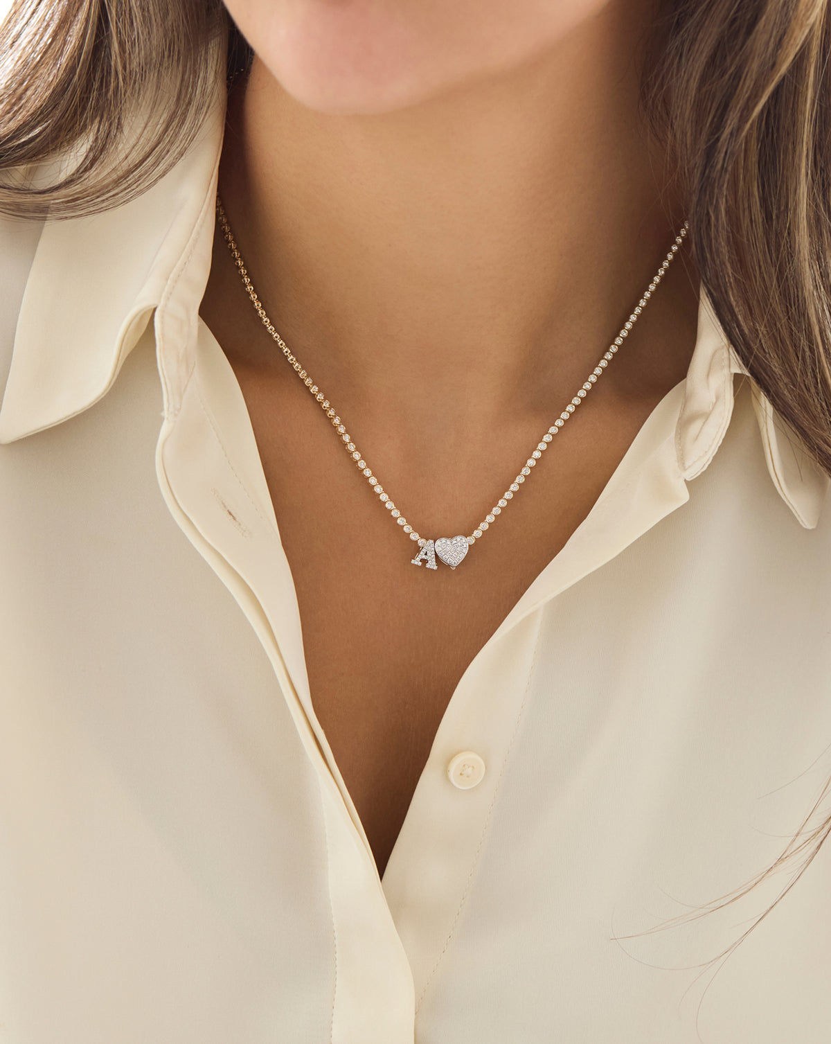Reversible Pavé Diamond Heart Bead
with an initial bead in "a"