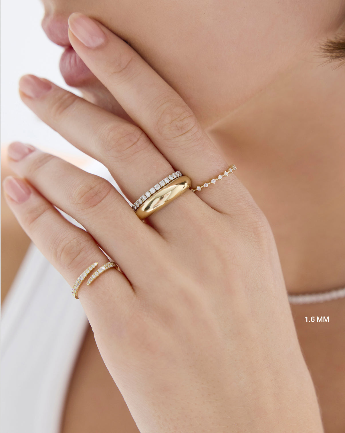  Model wearing Perfect Pave Ring in 1.9 mm GLOBAL