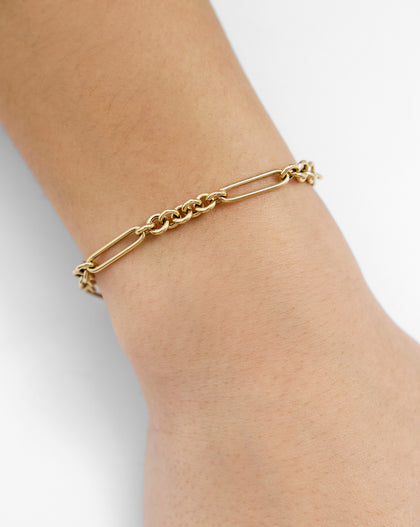 Mixed Link Chain Bracelet in yellow gold styled solo on model