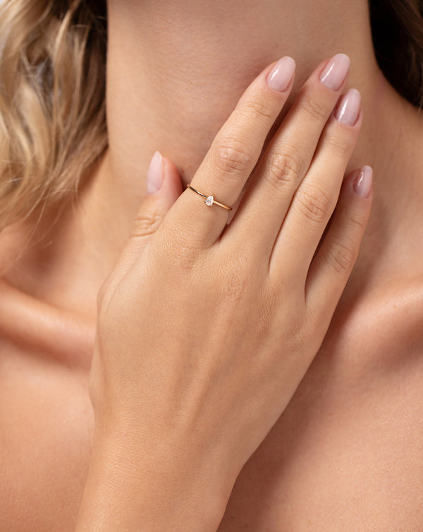 Single Pear Diamond Ring