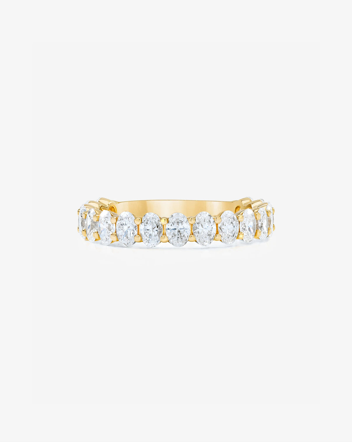 ghost still image of oval wedding band 14k yellow gold