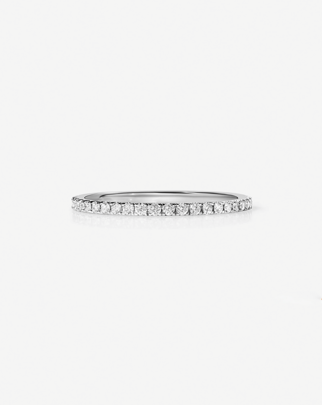Perfect Pavé Diamond Ring | Platinum gif of 1.3mm and 1.9mm