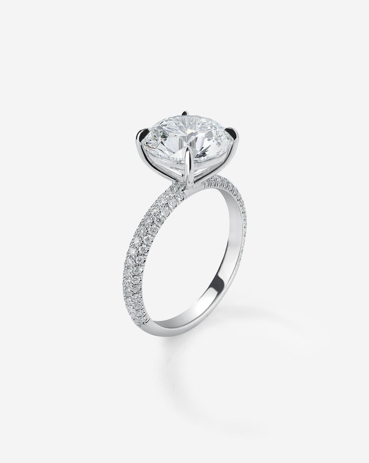 3 Carat Round Diamond in Pavé Cloud Platinum side view