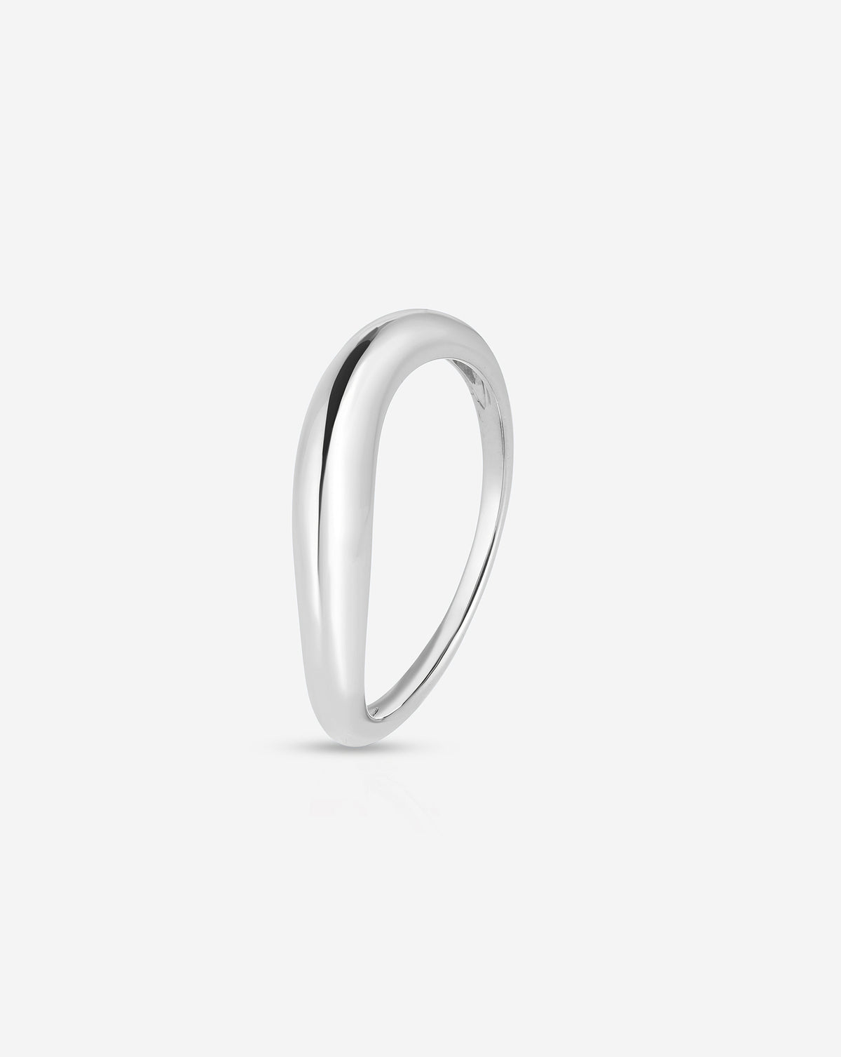 14k white gold Petite Movement Cloud Ring against white background