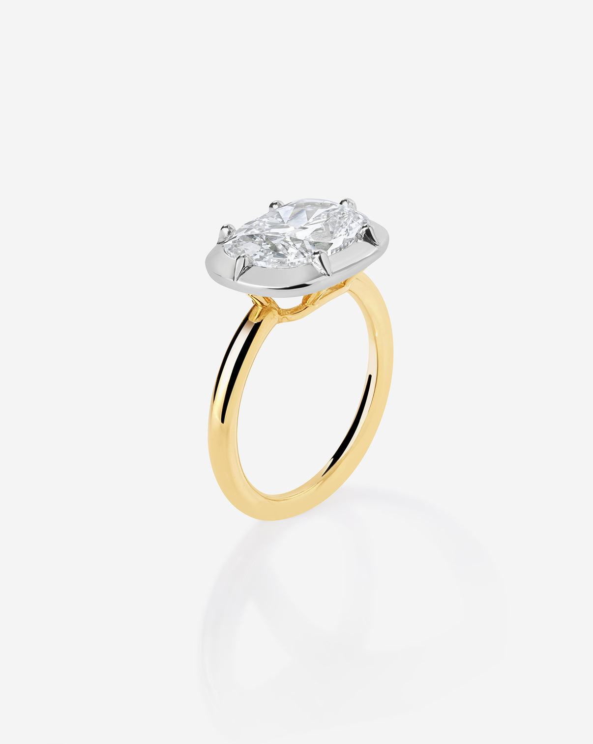 3 Cushion Diamond in Dream Wrap
14K Yellow Gold side view