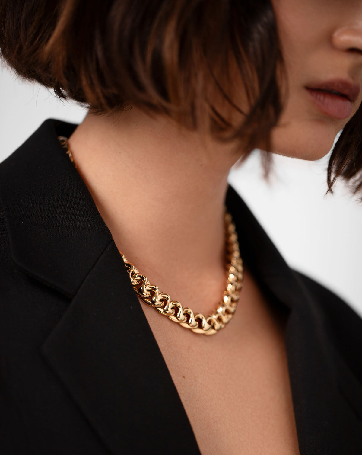 Ring Concierge Bold Gold Curve Chain Necklace 14k Yellow Gold