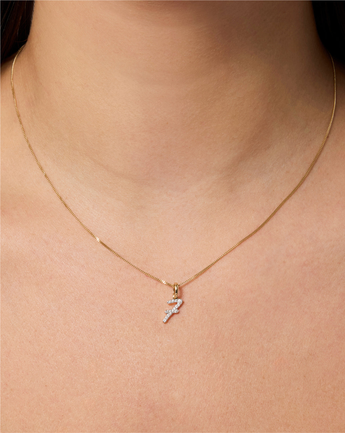 Diamond number pendant on chain necklace