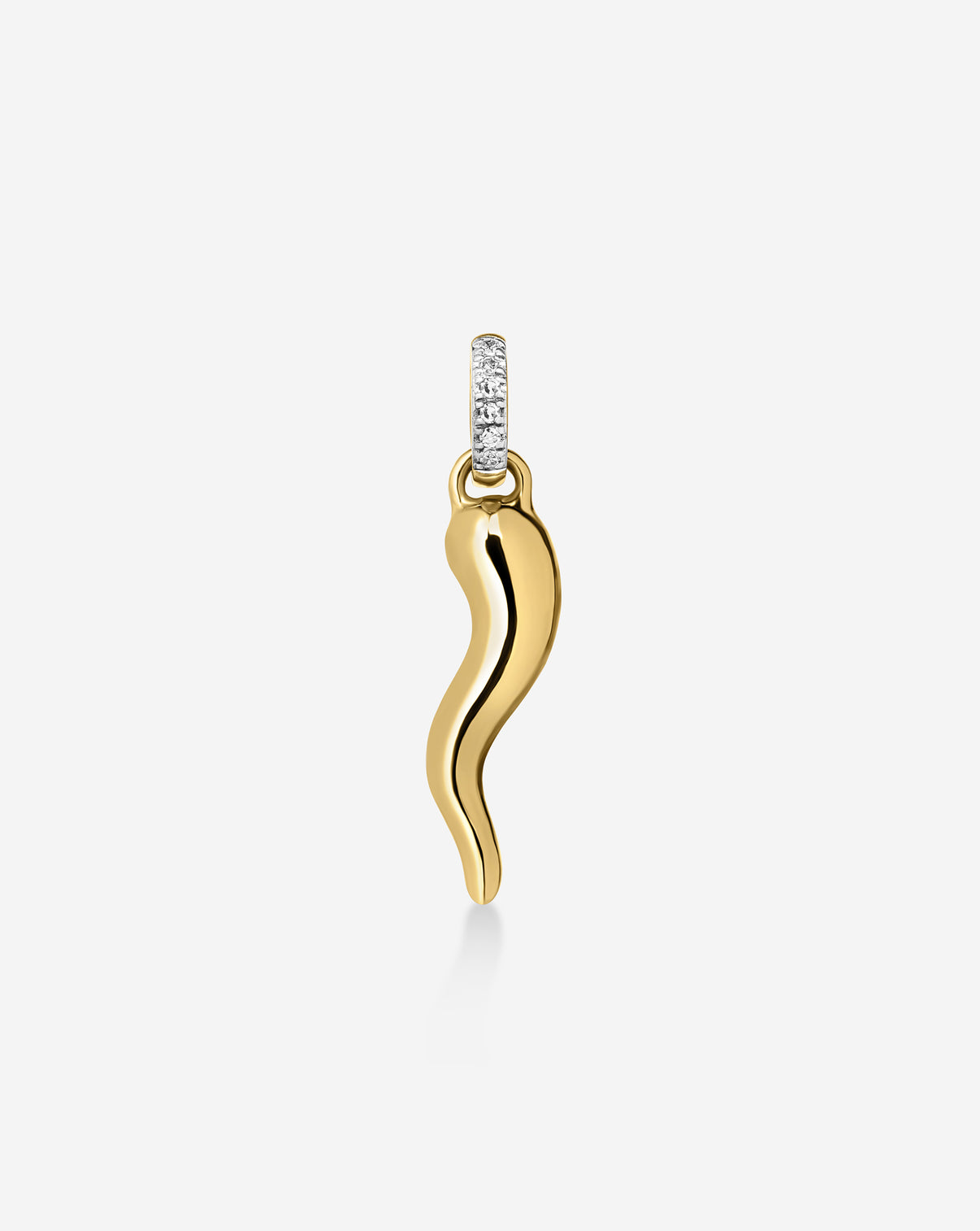 Cornicello charm pendant in 14K Yellow Gold and diamond clasp detail