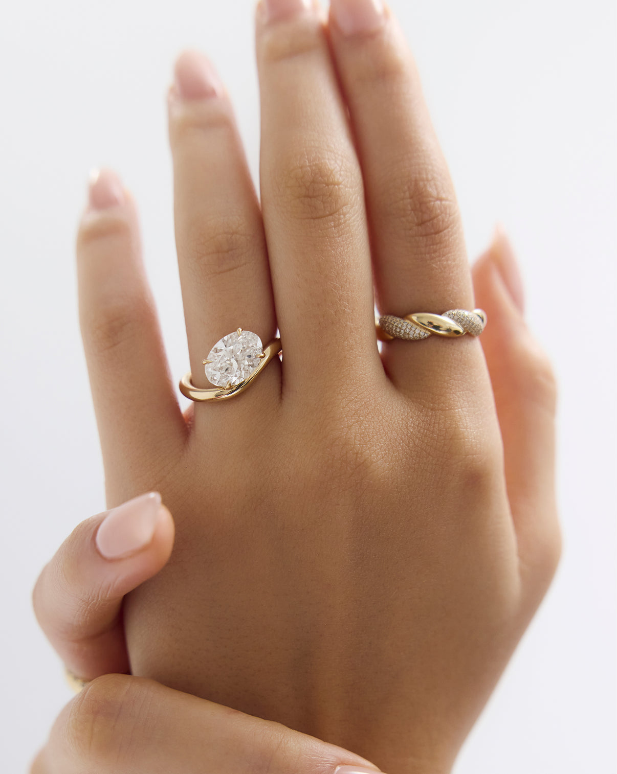 Wave Oval Platinum
43204284874840