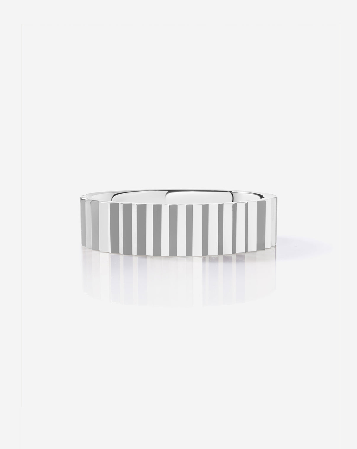 Classic 5mm Fluted Gold Stackable Ring in 14K White Gold