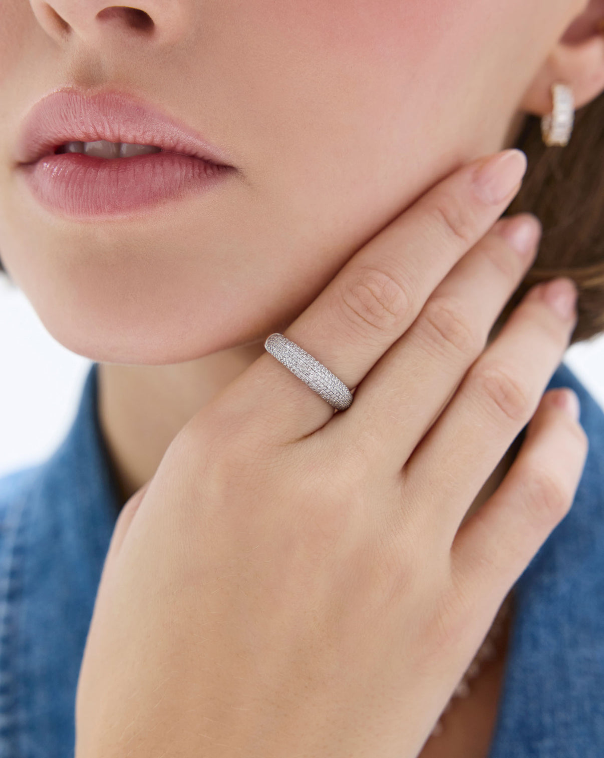 Model wearing Ring Concierge Pavé Diamond Cloud Ring in 14k gold featuring 257 round natural diamonds with 0.49 total carat weight