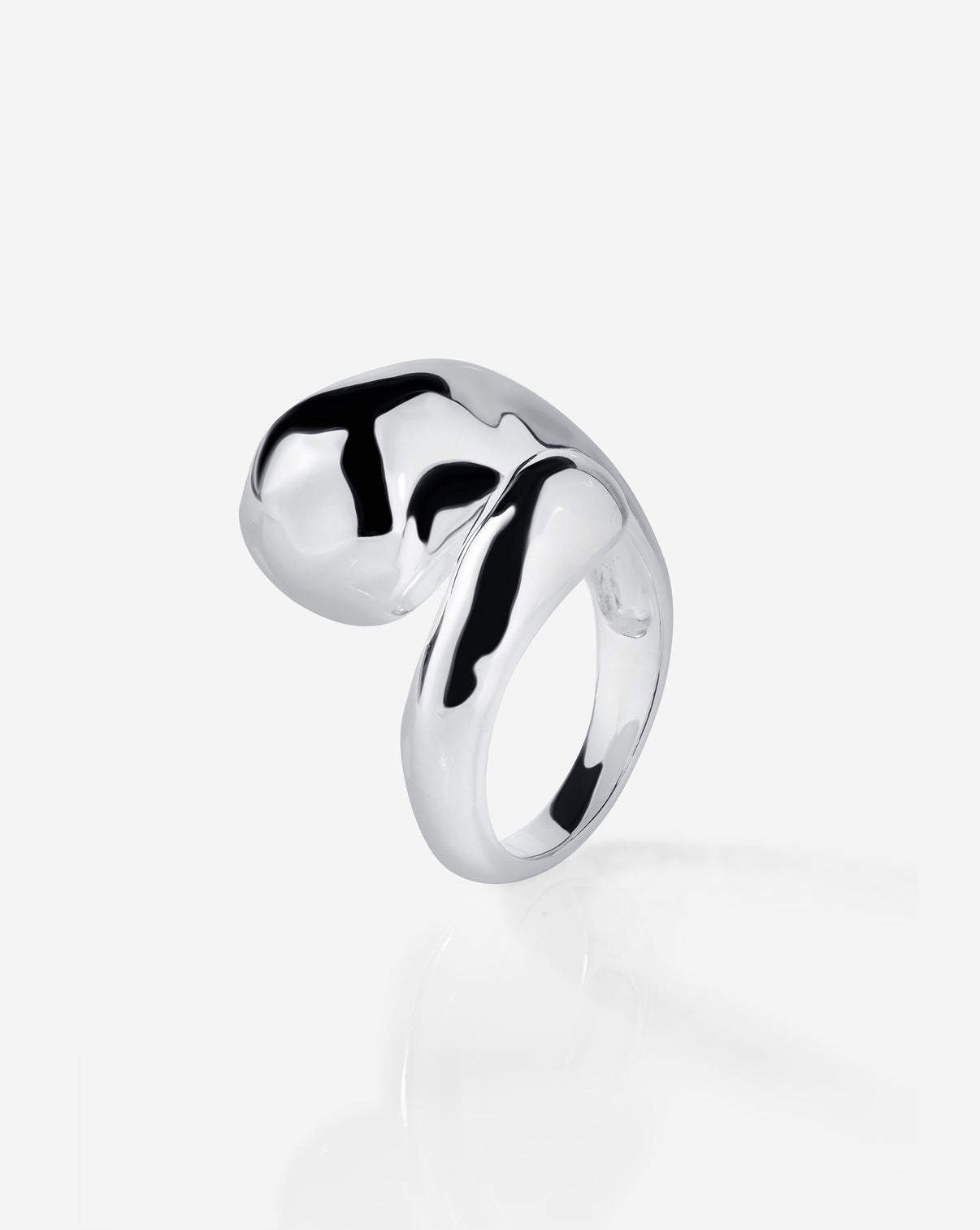 Close-up of curved wrap ring showing elegant band detail and craftsmanship