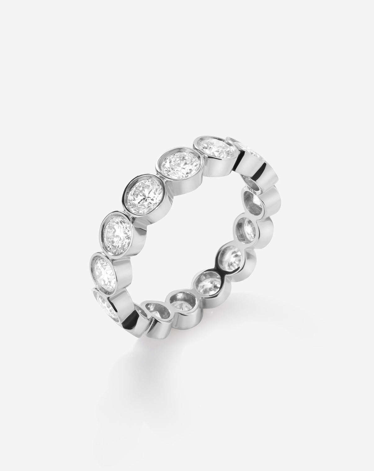 Diamond Round Bezel Eternity Band Platinum side view