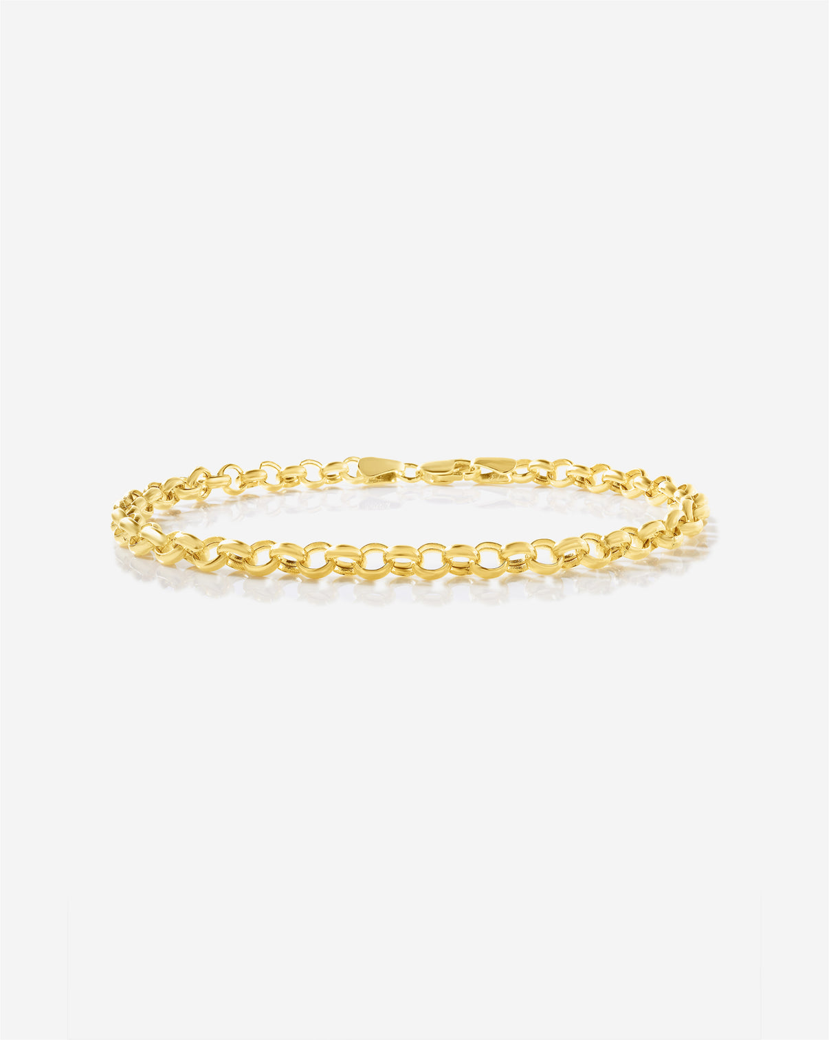 Ghost still image of chain bracelet
