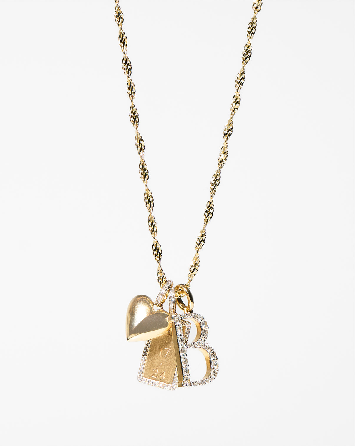 Twisted Dorica Chain Necklace editorial image with 3 pendants