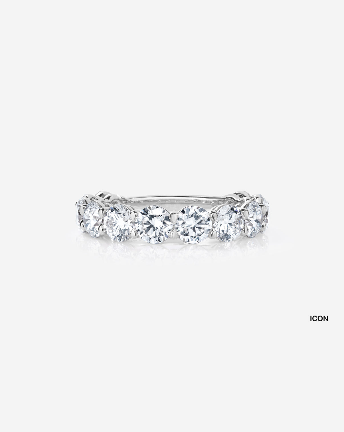 ghost still image of oval wedding band Platinum icon