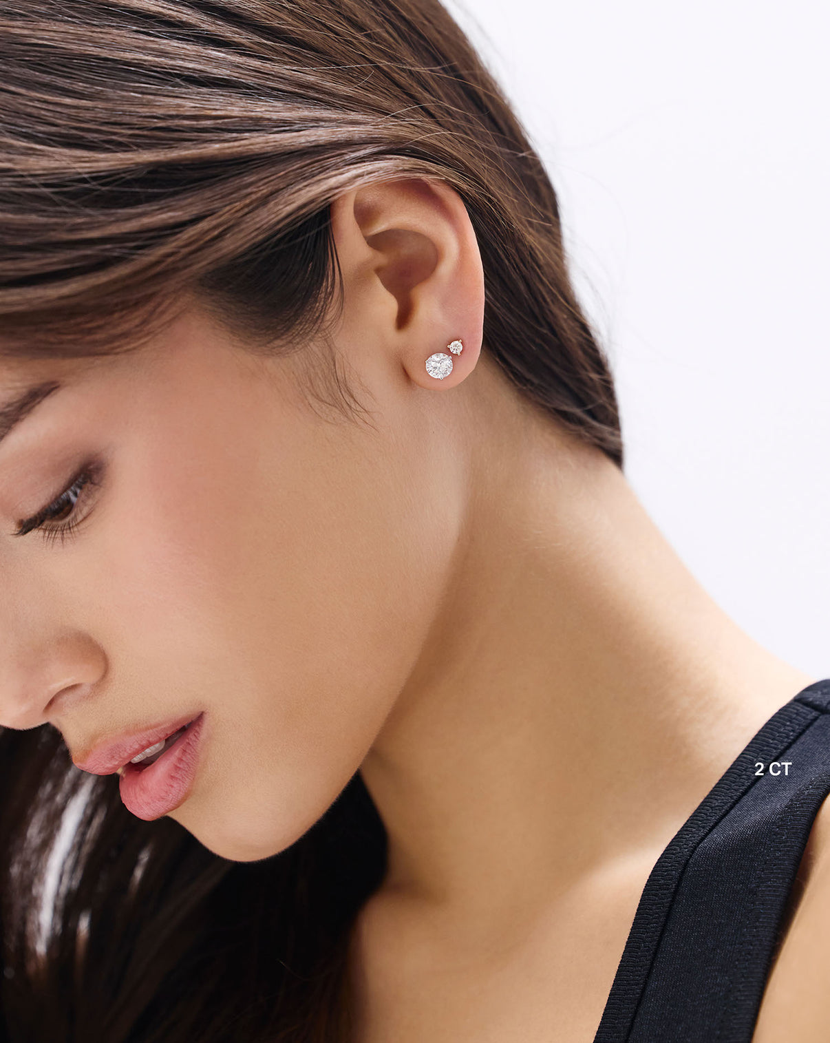 model wearing 2 ct 33016807942