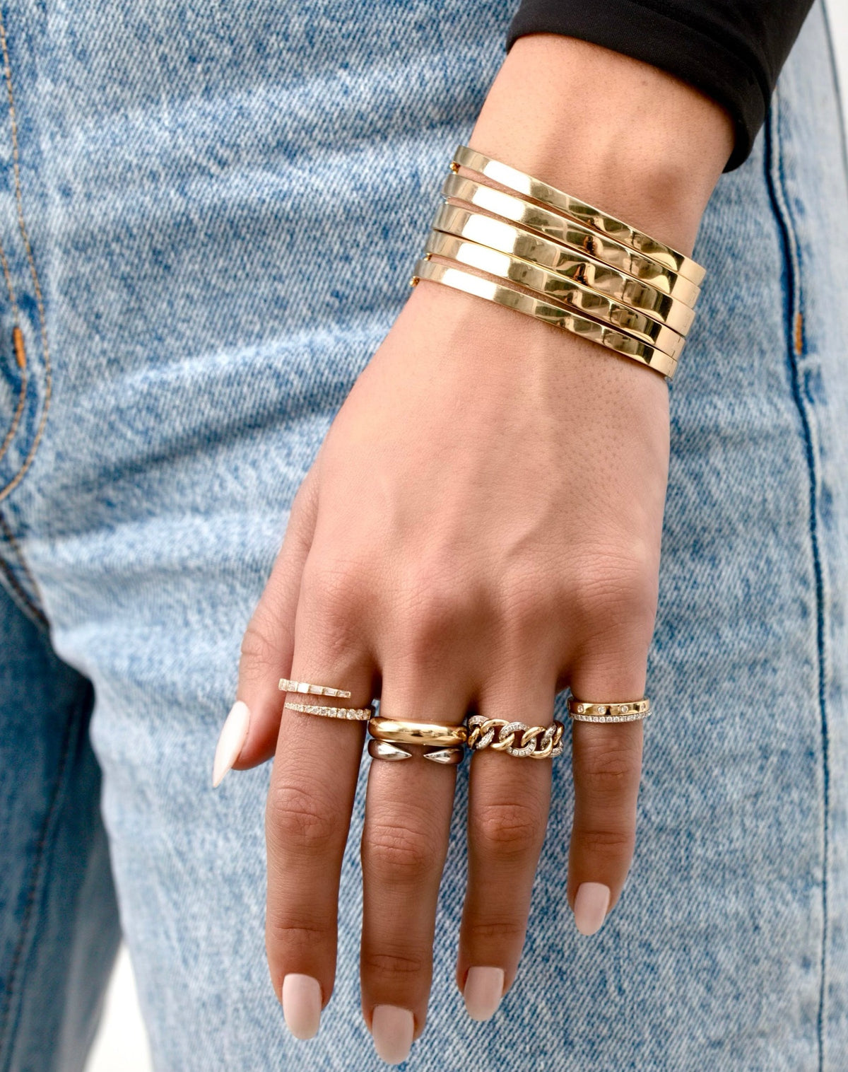 Ring Concierge Diamond Chain Ring in 14k Yellow Gold styled with five additional RC rings 