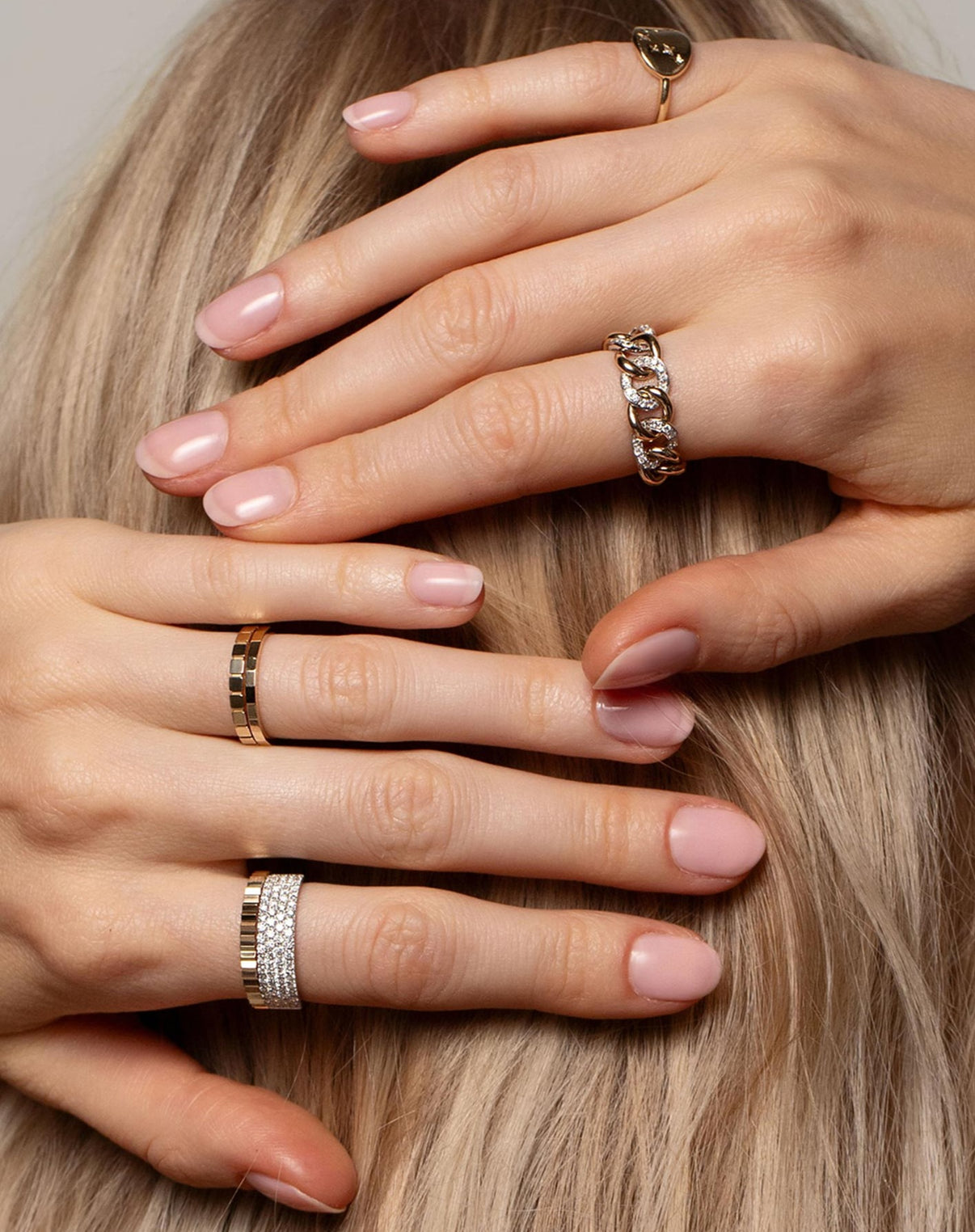Diamond Chain Ring worn on hand along with the Zodiac Constellation Signet Ring, Geometric Stackable Ring, Faceted Stackable Ring, Fluted Stackable Ring and the Four Row Stackable Pave Diamond Ring