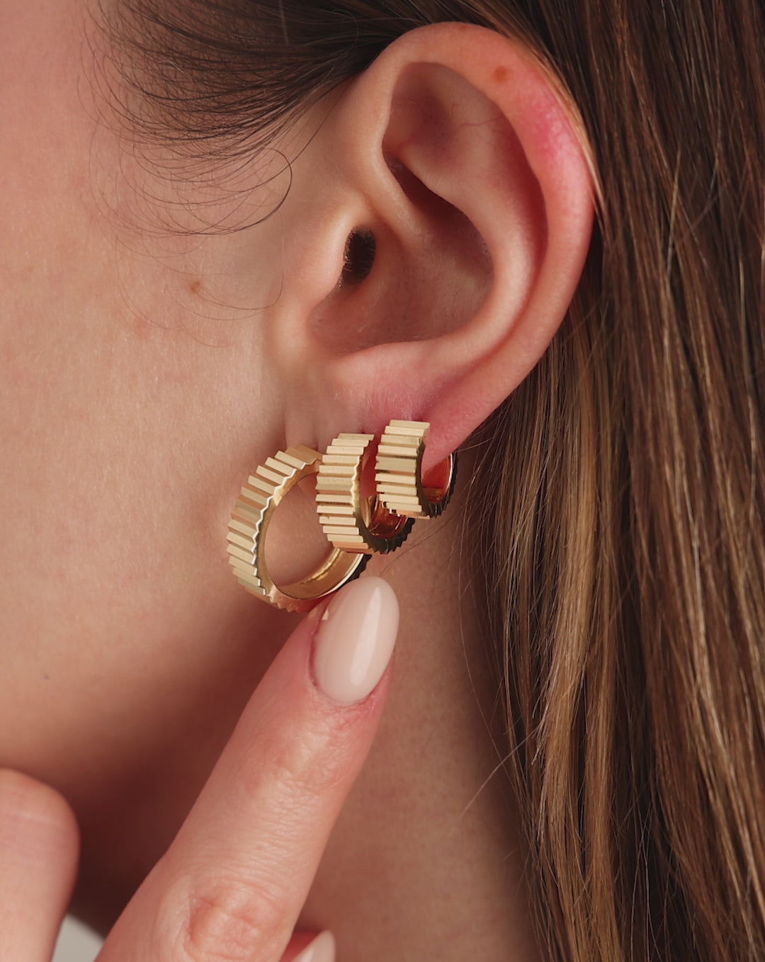 Wide Fluted Gold Hoops video global