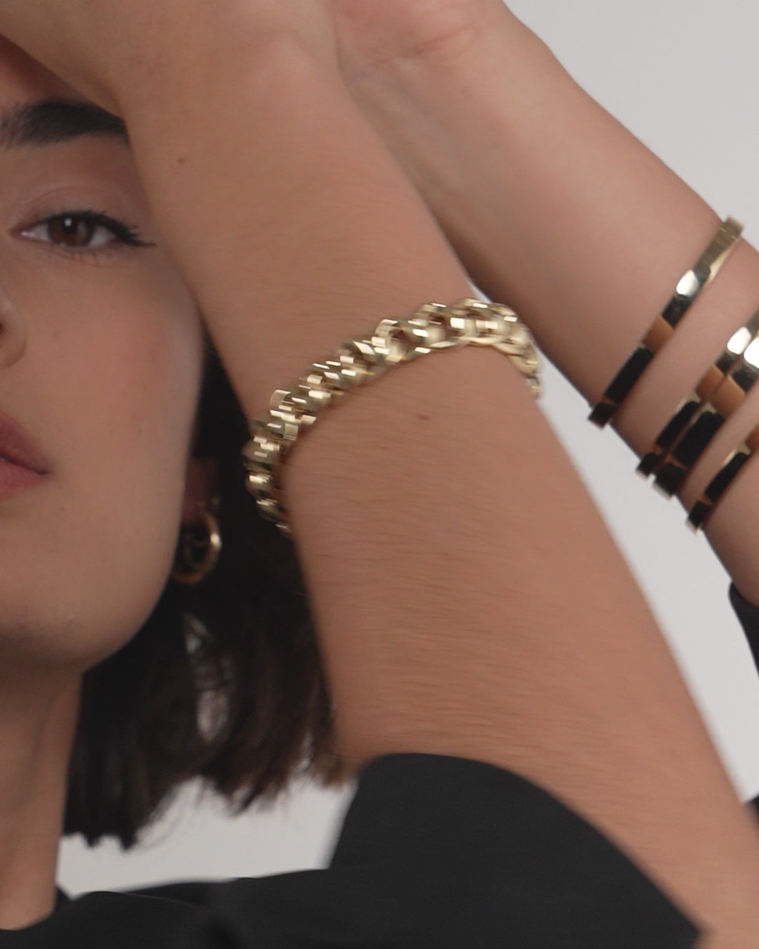 Ring Concierge Bold Gold Curve Chain Bracelet 14k Yellow Gold