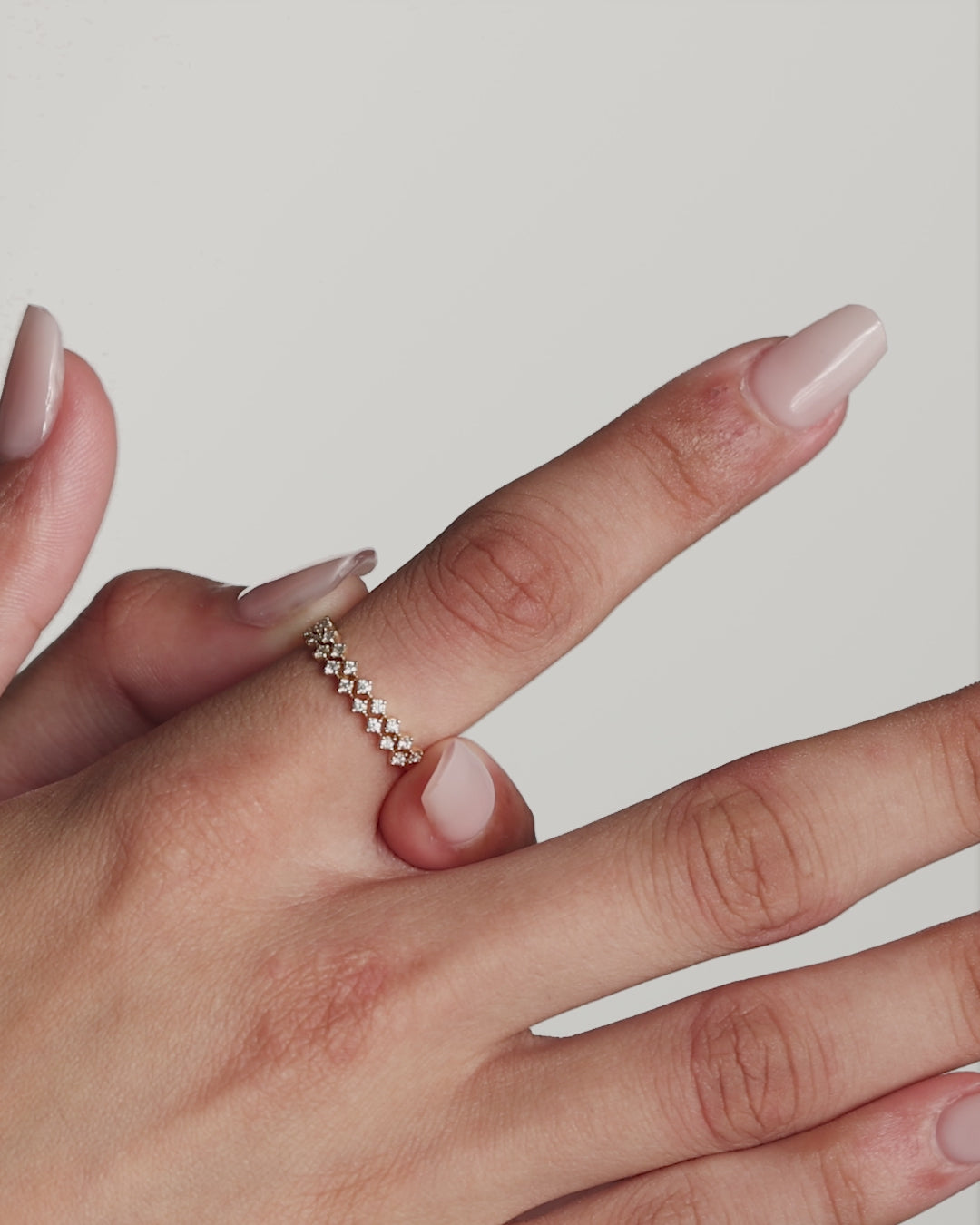 Diamond Station Double Row Ring video
