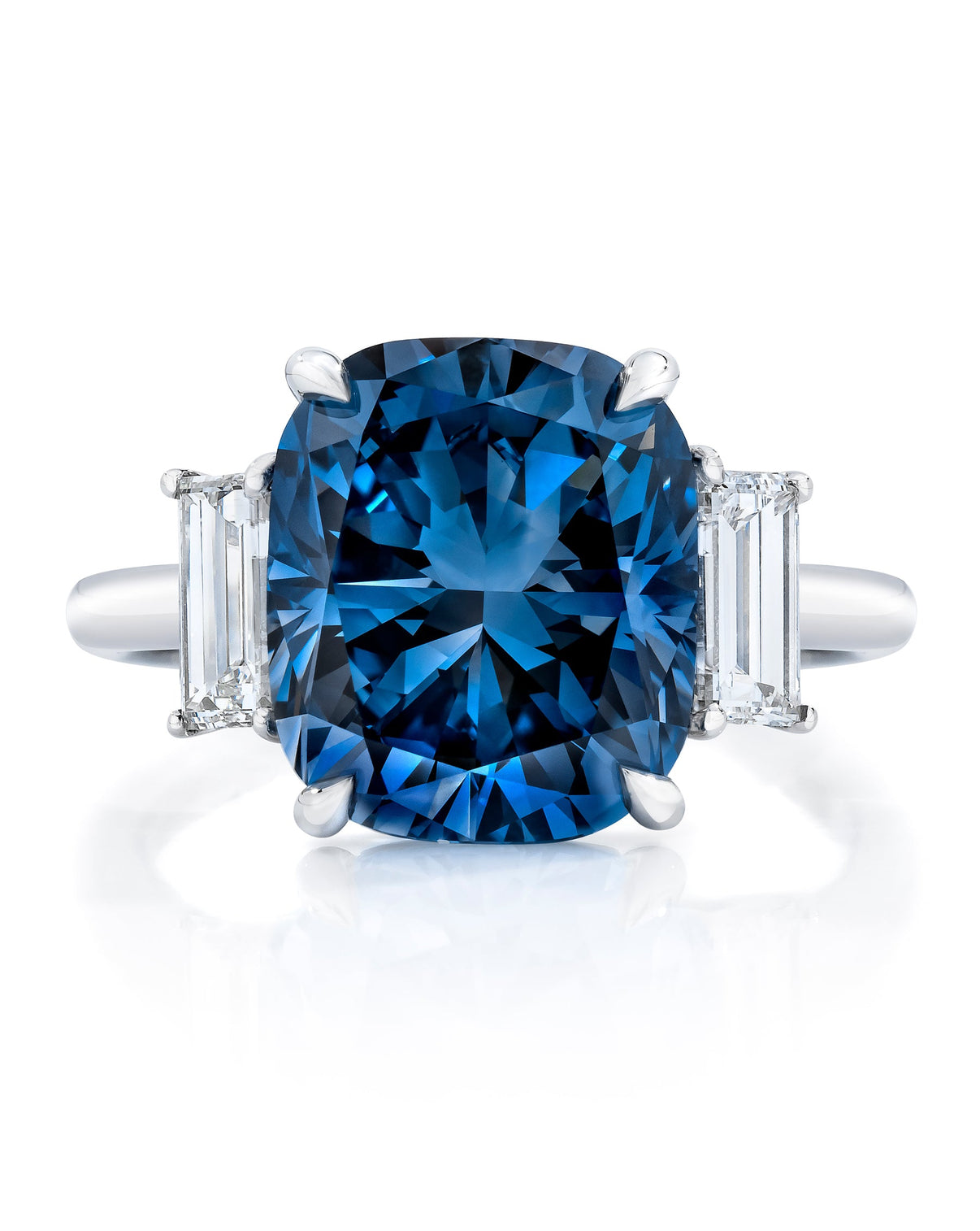 Bridal Engagement Rings Cushion / Baguettes / Platinum Side-Stone Engagement Ring