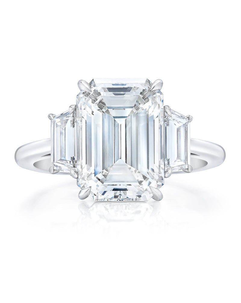 Bridal Engagement Rings Emerald / Trapezoids / Platinum Side-Stone Engagement Ring