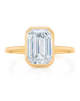 Bridal Engagement Rings Emerald / Yellow Gold Bezel Engagement Ring
