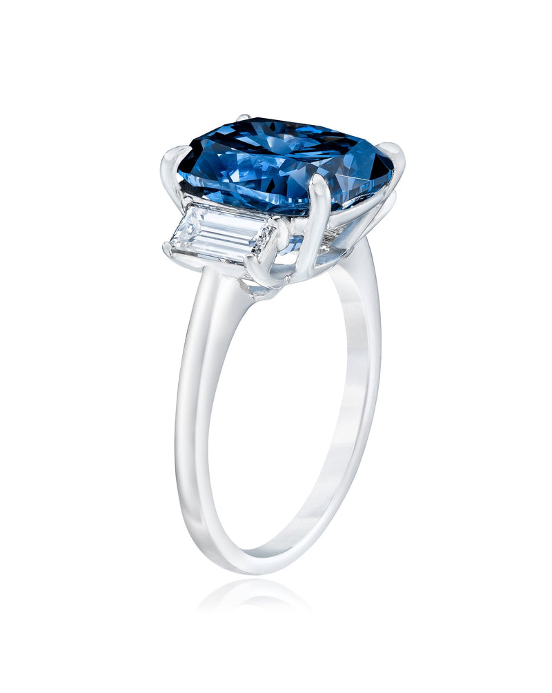 Bridal Engagement Rings Side-Stone Engagement Ring