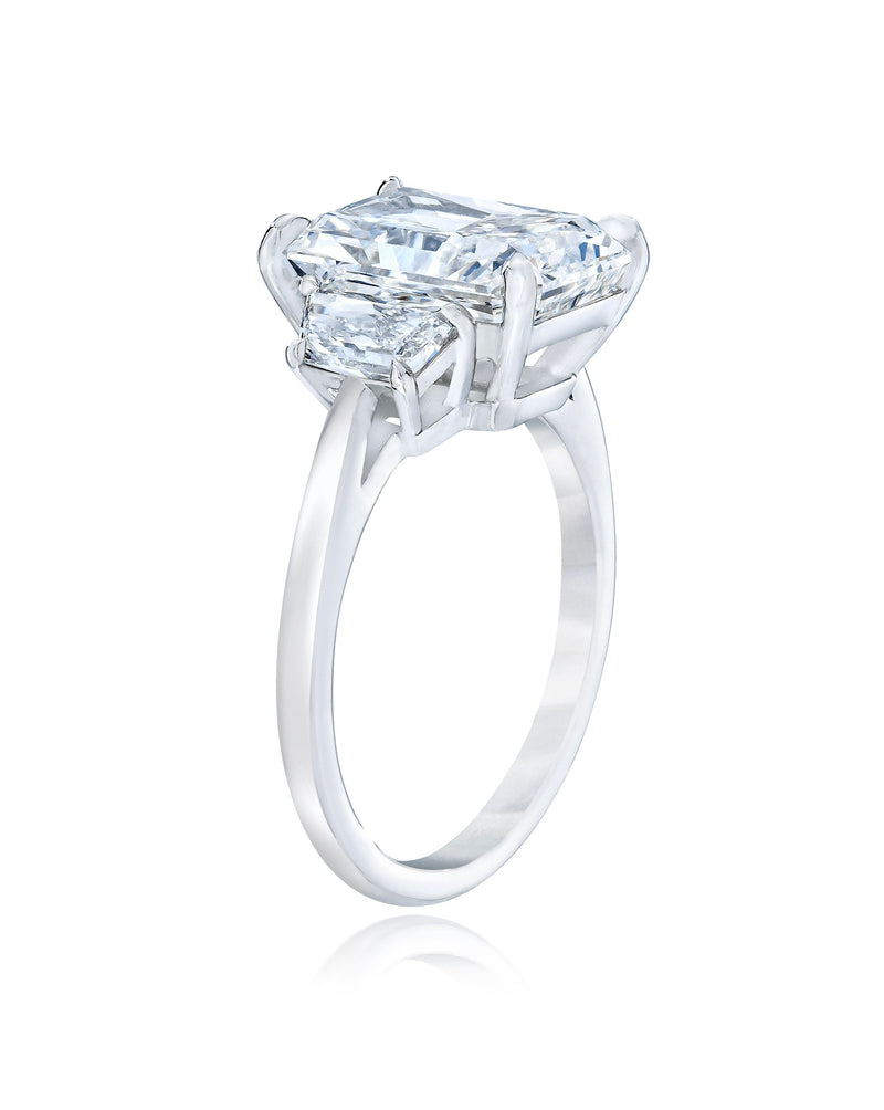 Bridal Engagement Rings Side-Stone Engagement Ring