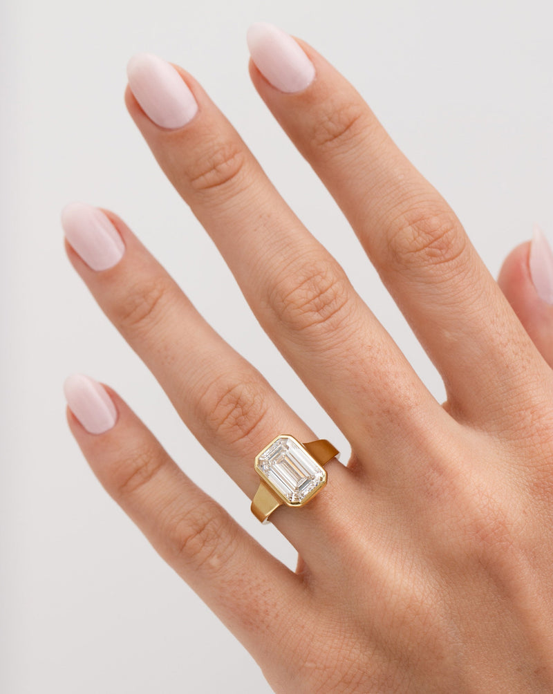 Bridal Engagement Rings The Paragon Bezel